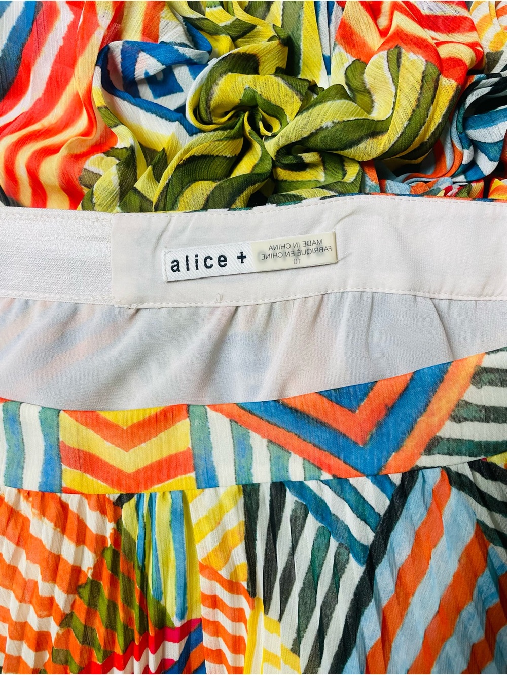 Alice + Olivia Skirt Shannon Rare Pleated Maxi Skirt Geometric Multicolor - Picture 7 of 9